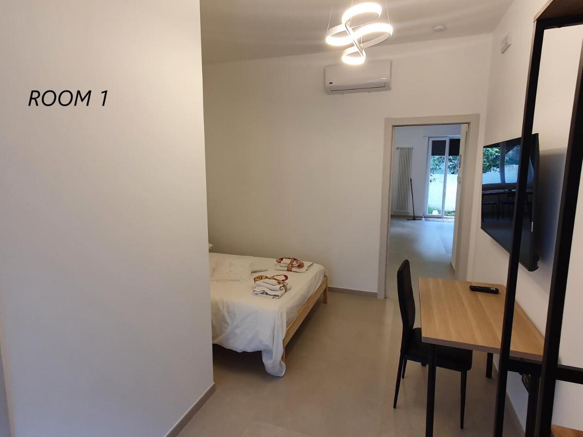 Il Giardino Dei Sorrisi Aparthotel Остуни Екстериор снимка