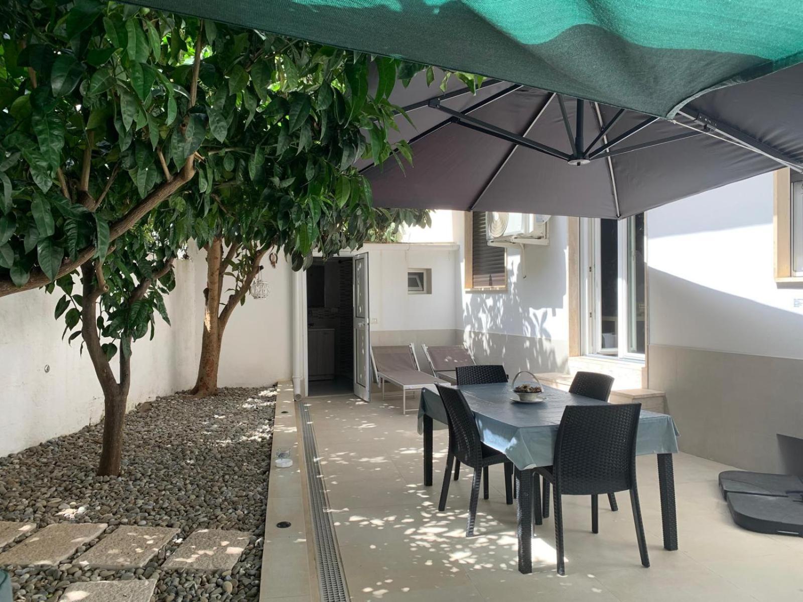 Il Giardino Dei Sorrisi Aparthotel Остуни Екстериор снимка
