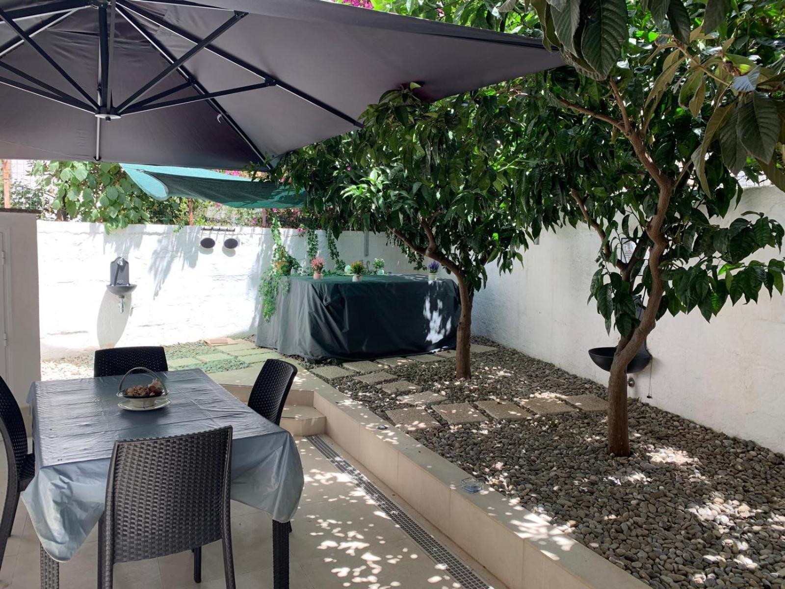 Il Giardino Dei Sorrisi Aparthotel Остуни Екстериор снимка